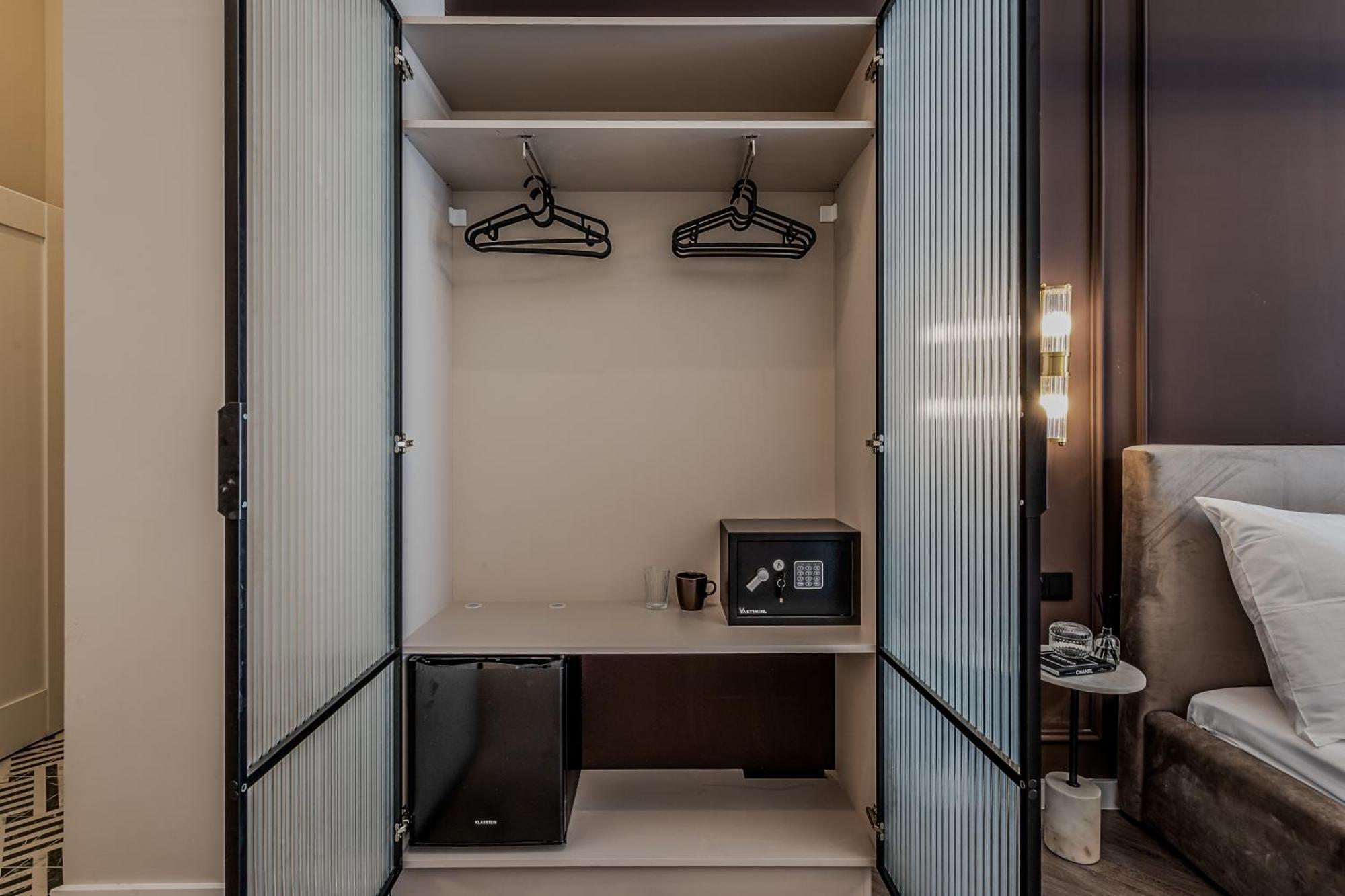 Timeless Boutique Suites By Bqa Budapest Kültér fotó